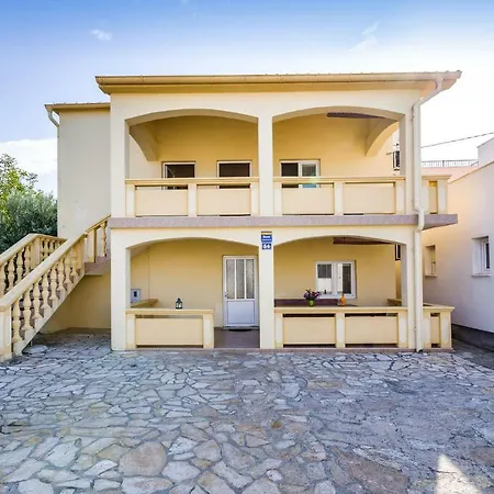 House At The Beach Nin Casa vacanze Vrsi